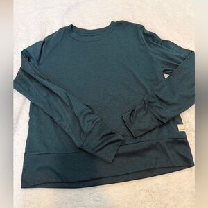 Vuori Crewneck Sweater in Teal Green